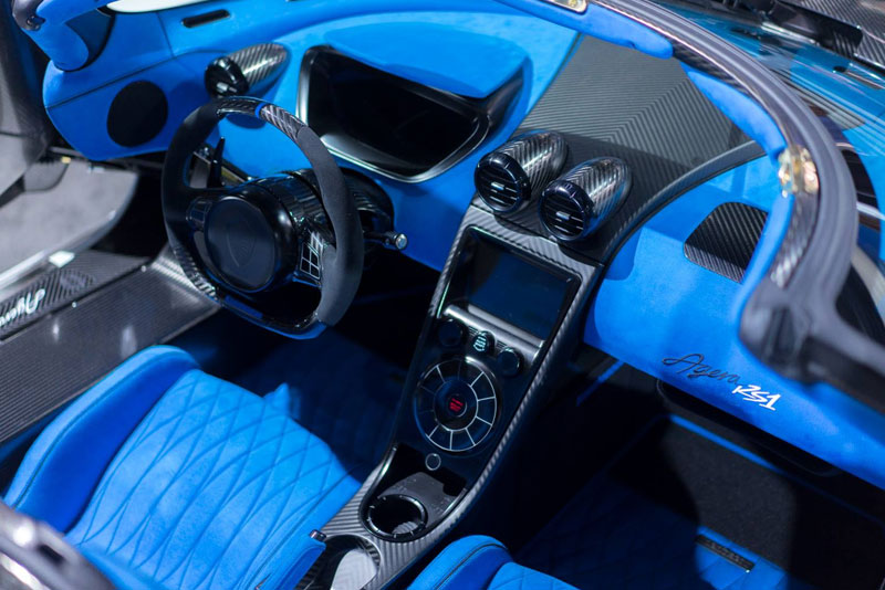 Koenigsegg Agera RS1 Interior Design