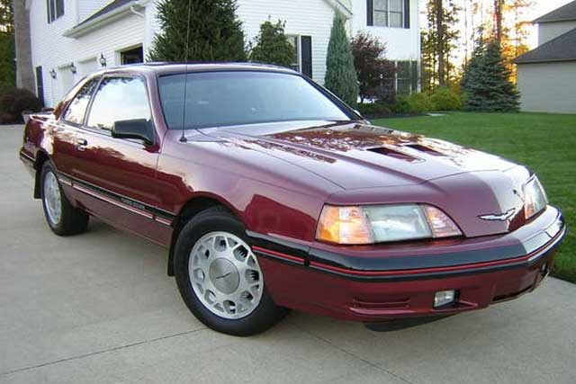 Ford Thunderbird Turbo Coupe