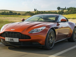 2017 Aston Martin DB11 Front