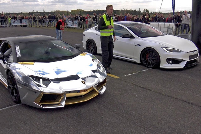 Lamborghini Aventador vs Prior Design Tesla Model S