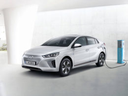 Ultracar's Favourite Hybrid Car for 2017