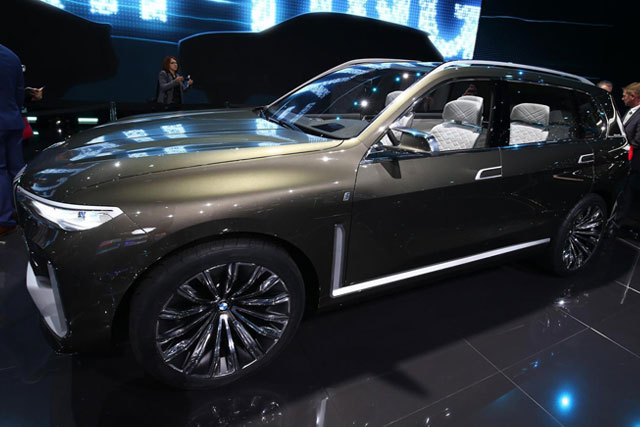 BMW Concept X7