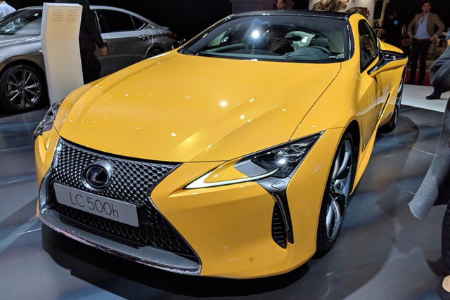 Lexus RC