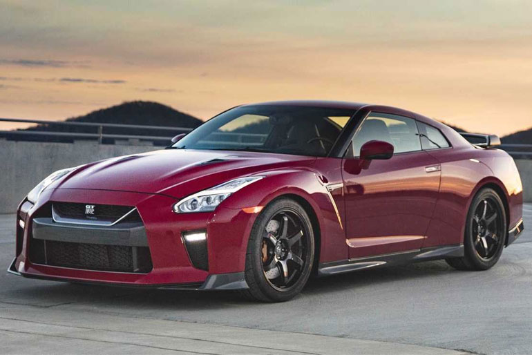 Nissan GT-R