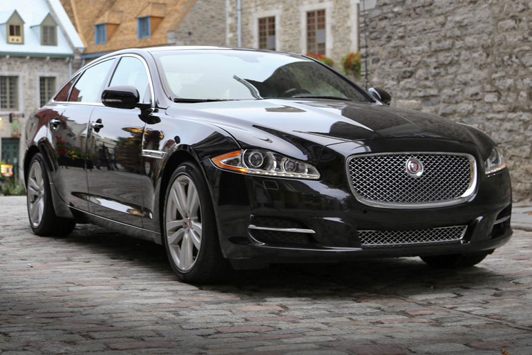 Jaguar XJ