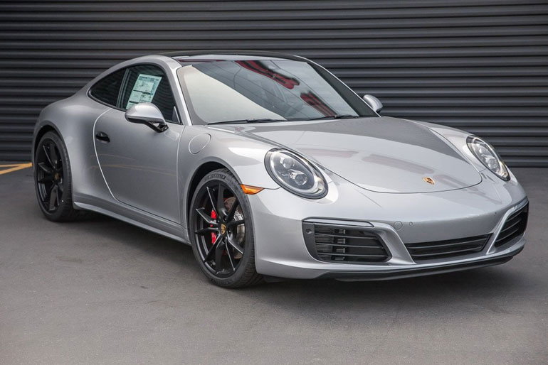 2019 Porsche 911 Carrera 4 AWD Coupe