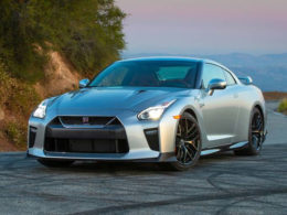 2019 Nissan GT-R Review