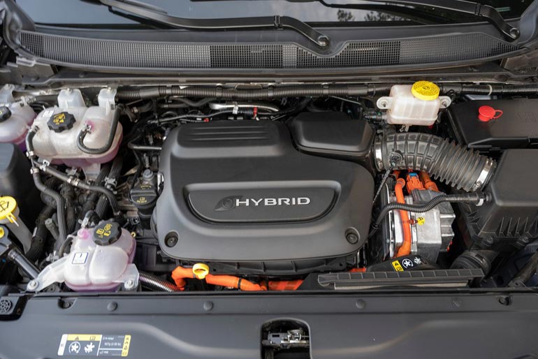 2020 Chrysler Pacifica Engine