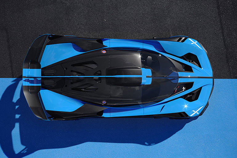 Bugatti Bolide Looks Absolutely Wild In The Metal