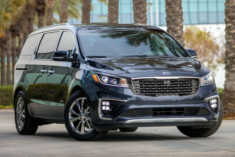 6 Reasons to Buy Minivans (and Why They Will Always Have Fans)