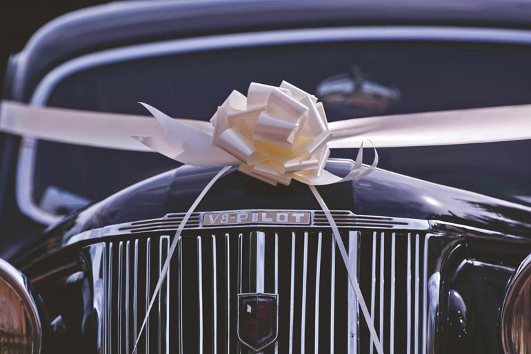 Buying A Car As A Gift – Here Are Some Things To Consider