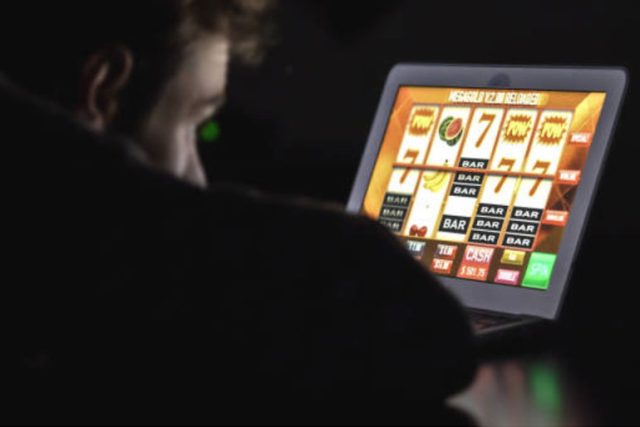 The Differences Between Classic and Video Online Slots