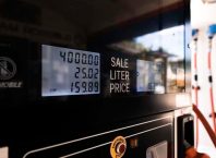 Fuel Efficiency 101: Smart Tips to Save Gas While Driving
