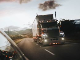 How Factoring Can Help Trucking Startups Thrive In A Competitive Market