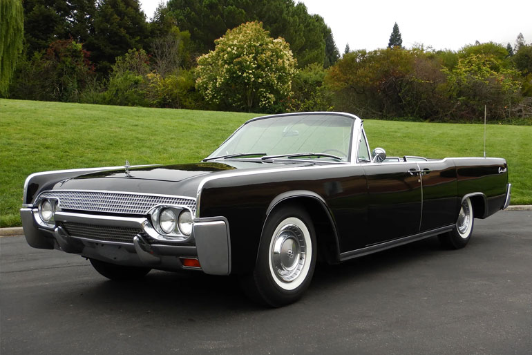 1961 Lincoln Continental