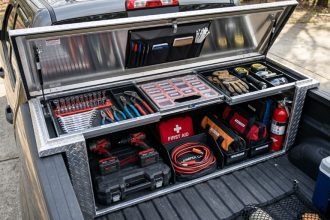 How to Organize Your Truck Toolbox to Maximize Efficiency